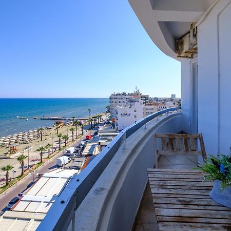Lazuli Sea View Beachfront- Ap 61 Larnaca Exterior foto