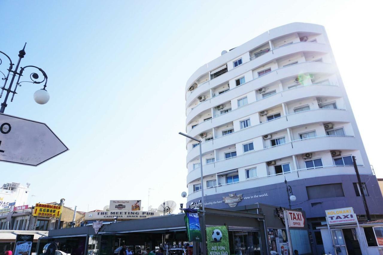 Lazuli Sea View Beachfront- Ap 61 Larnaca Exterior foto